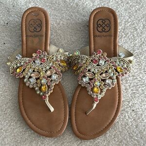 DAISY FUENTES JEWELED SANDALS